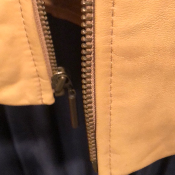 Tan khaki leather jacket pre loved imperfect lots of life left price reflects - Picture 3 of 12